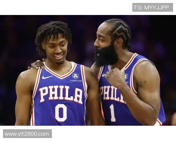 快船足球球星的成长历程与辉煌成就:从青涩新人到顶级球员的蜕变 快船足球球星的成长历程与辉煌成就:从青涩新人到顶级球员的蜕变