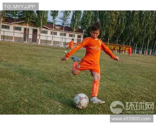 球星独自训练揭秘：提升个人技能与自我突破的秘密训练法则